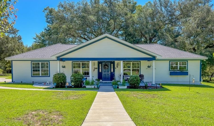 2112 Yorktown Pl, Bainbridge, GA 39817 - 3 Beds, 2 Bath
