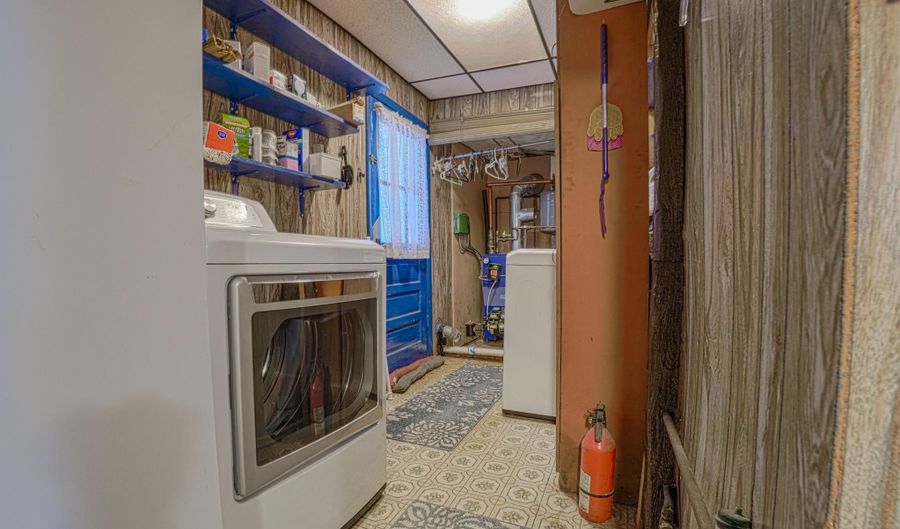 7215 BENEDICT Ave, Benedict, MD 20612 - 3 Beds, 2 Bath