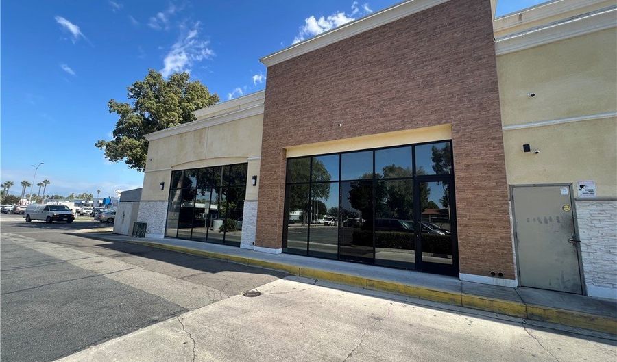 1199 N Euclid, Anaheim, CA 92801 - 0 Beds, 0 Bath