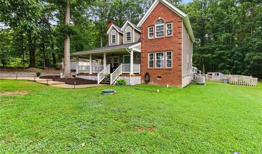 13246 Winston Rd, Ashland, VA 23005 - 3 Beds, 2 Bath