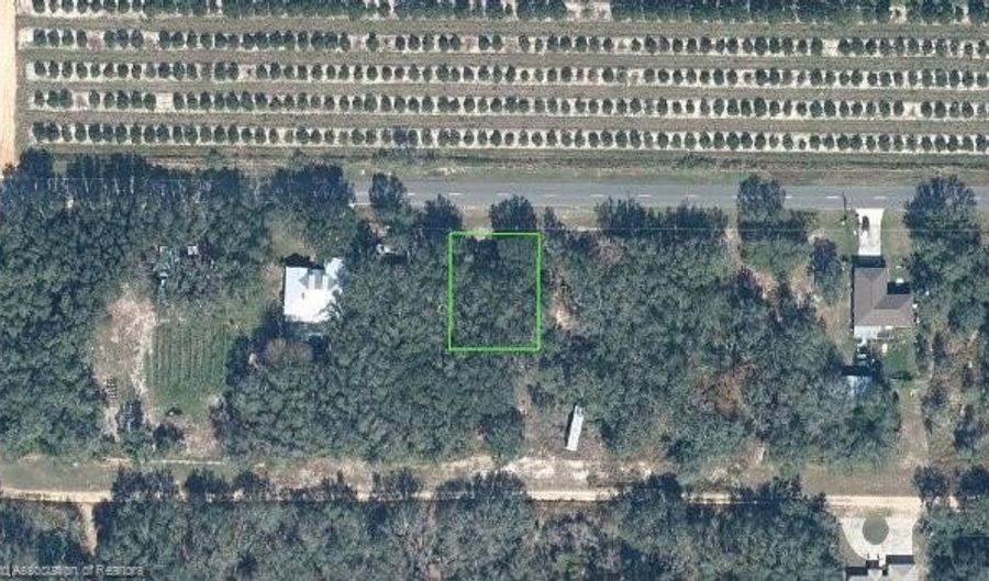 3227 W County Line Rd, Avon Park, FL 33825 - 0 Beds, 0 Bath
