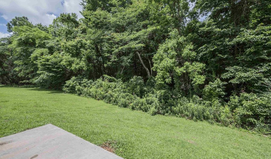 203 PARVIN Dr, Bastrop, LA 71220 - 3 Beds, 2 Bath