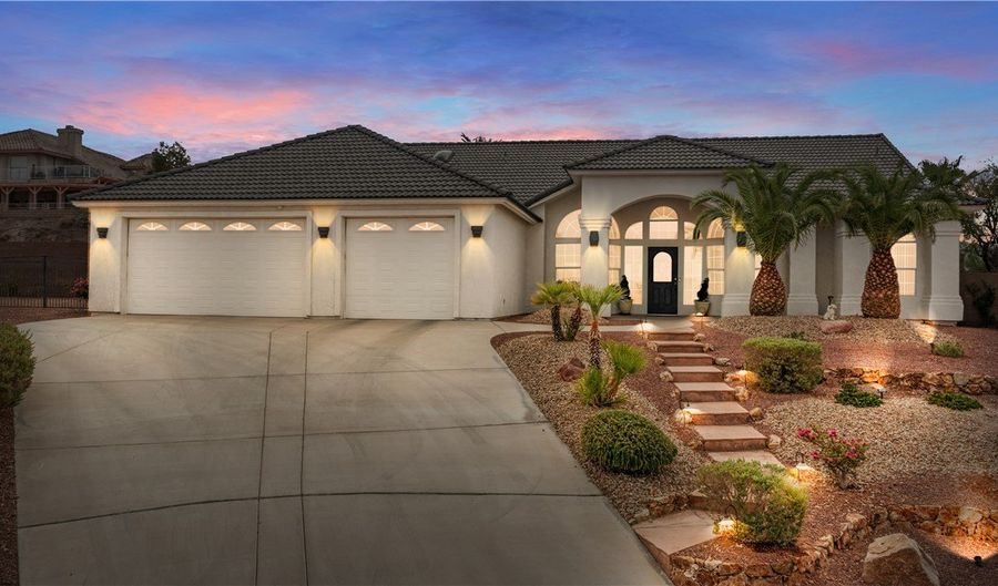 3470 Warren Ct, Bullhead City, AZ 86429 - 4 Beds, 3 Bath