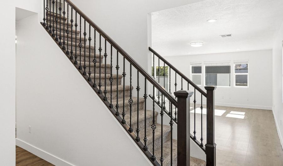 879 S 25 W, Cedar City, UT 84720 - 3 Beds, 3 Bath