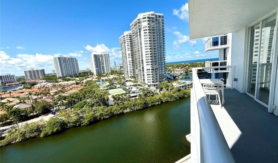 20505 E Country Club Dr 1432, Aventura, FL 33180 - 2 Beds, 2 Bath