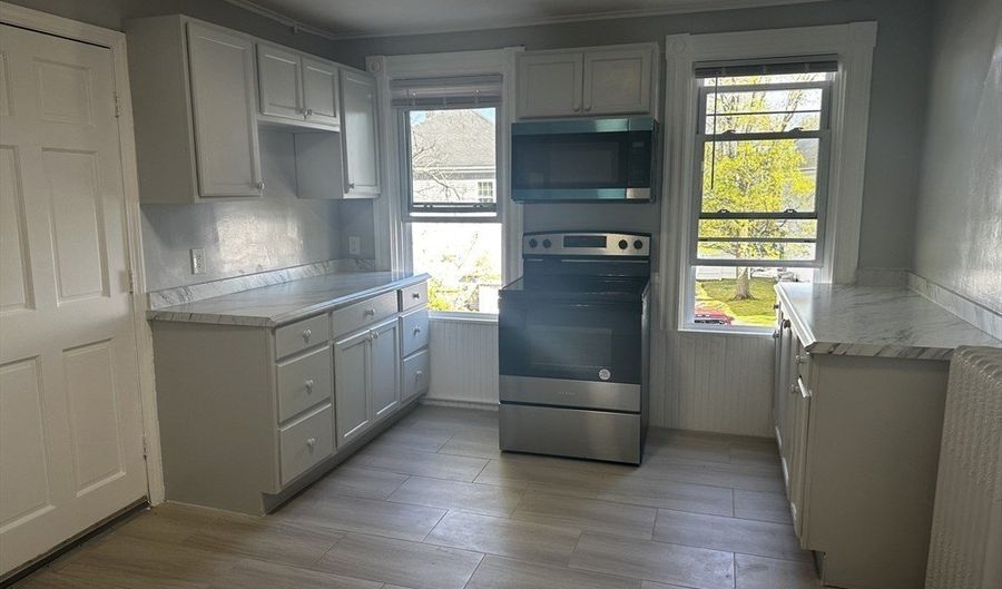 4 Howard Ave 2, Attleboro, MA 02703 - 3 Beds, 1 Bath