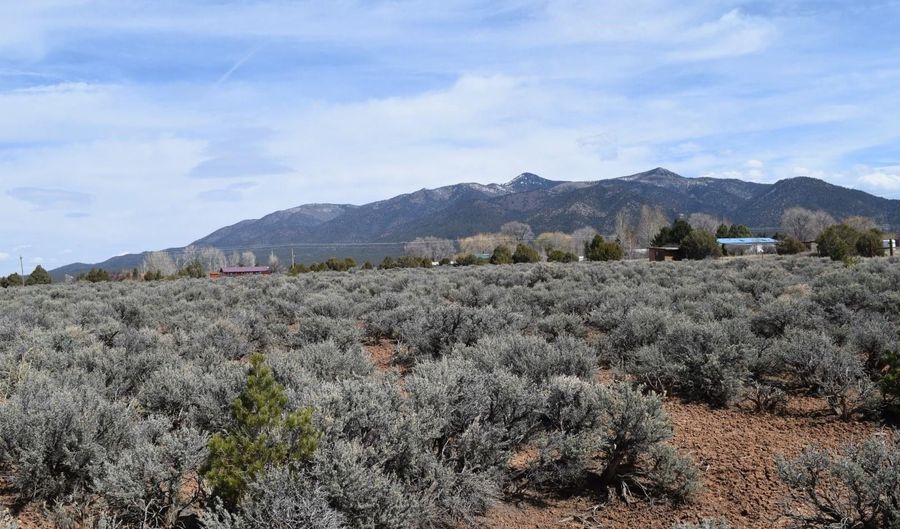 Tracts B4B5B6 Almas Road, Arroyo Seco, NM 87514 - 0 Beds, 0 Bath