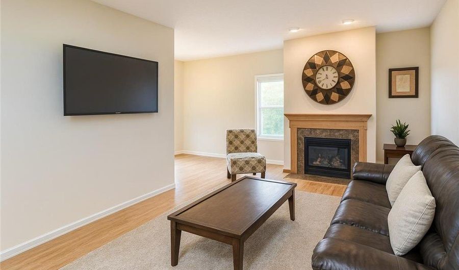 6869 Folkestone Rd 614, Apple Valley, MN 55124 - 2 Beds, 3 Bath