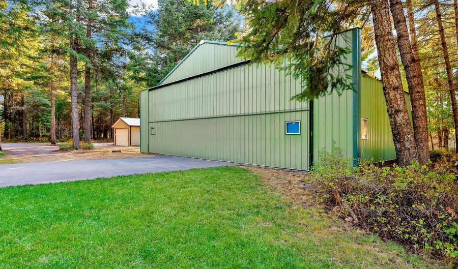 8599 E Apache Trl, Athol, ID 83801 - 3 Beds, 2 Bath