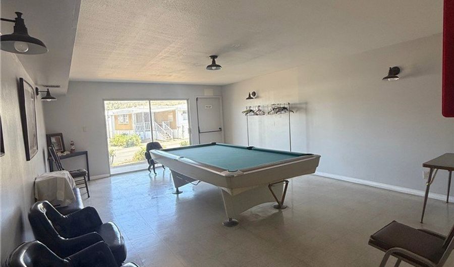 10675 Bryant St 61, Yucaipa, CA 92399 - 2 Beds, 1 Bath