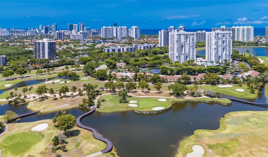 20379 W Country Club Dr 1237, Aventura, FL 33180 - 1 Beds, 2 Bath