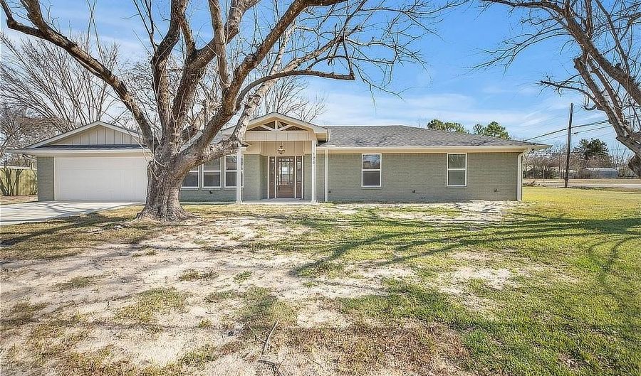 128 N Osborn St, Alba, TX 75410 - 3 Beds, 2 Bath