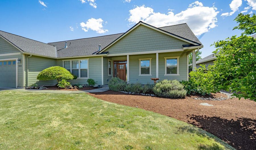 9692 WILLAMETTE St, Aumsville, OR 97325 - 3 Beds, 3 Bath