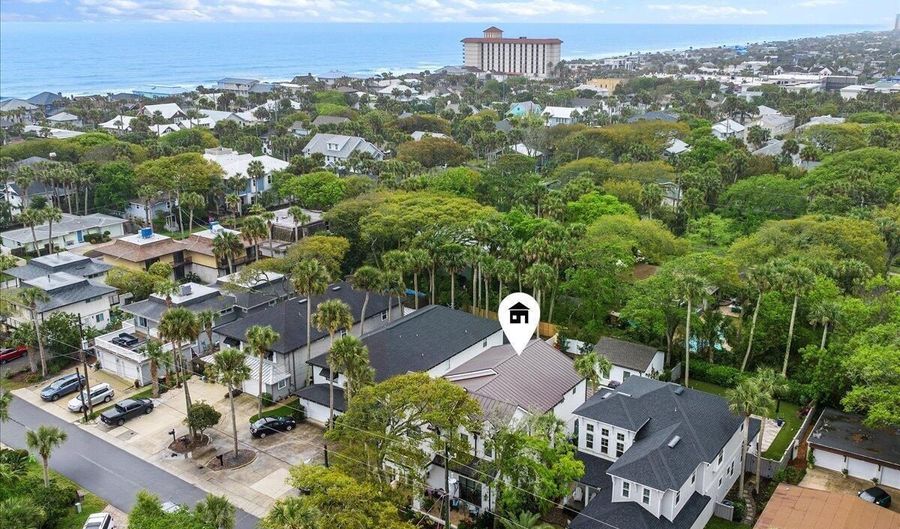332 4TH St, Atlantic Beach, FL 32233 - 5 Beds, 5 Bath