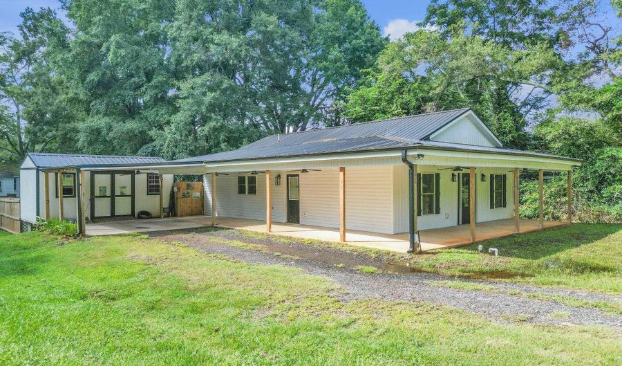 111 Stevenson Dr, Belton, SC 29627 - 2 Beds, 2 Bath
