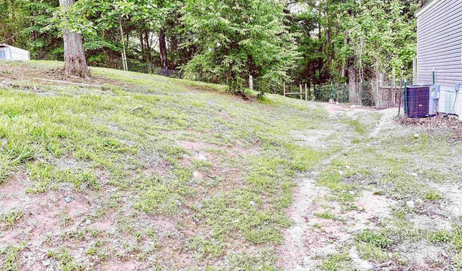 124 PIKE HILL Rd, Ashville, AL 35953 - 3 Beds, 2 Bath
