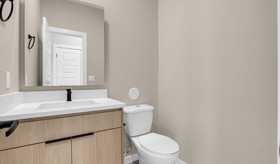 8412 Fish Pl, Sinton, TX 79821 - 3 Beds, 2 Bath