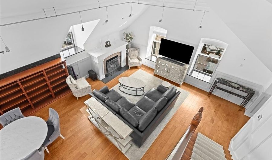 1000 Chapel View Blvd 313, Cranston, RI 02920 - 3 Beds, 3 Bath