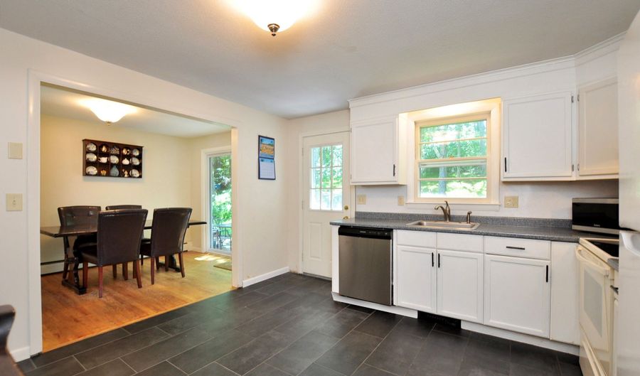 317 Perkins St, Bristol, CT 06010 - 3 Beds, 2 Bath
