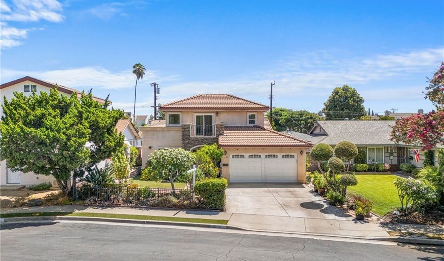 6722 Salter Ave, Arcadia, CA 91007 - 4 Beds, 4 Bath