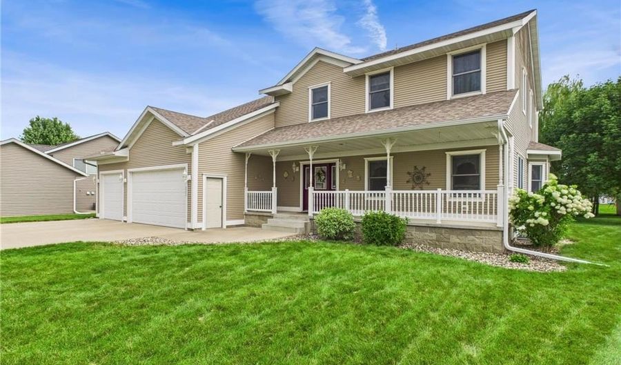 202 Park Ct, Albany, MN 56307 - 6 Beds, 4 Bath