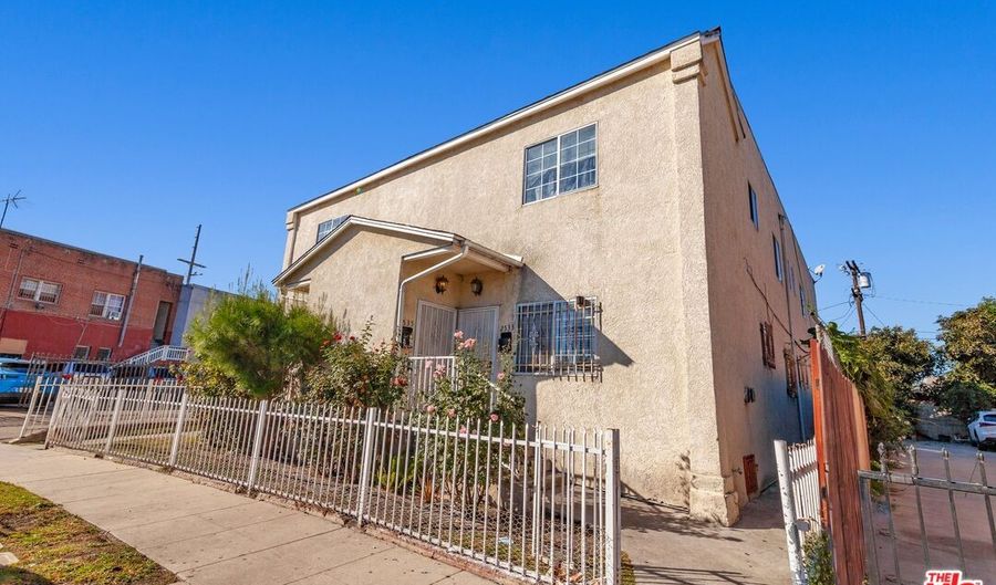 2533 Lucerne Ave, Los Angeles, CA 90016 - 12 Beds, 0 Bath