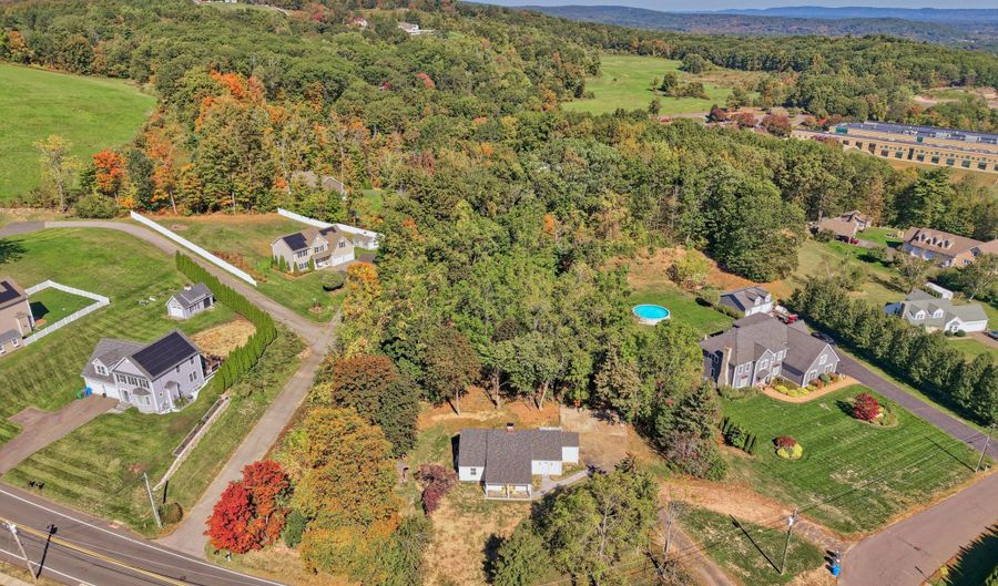 90 Battle St, Bristol, CT 06010 - 4 Beds, 2 Bath