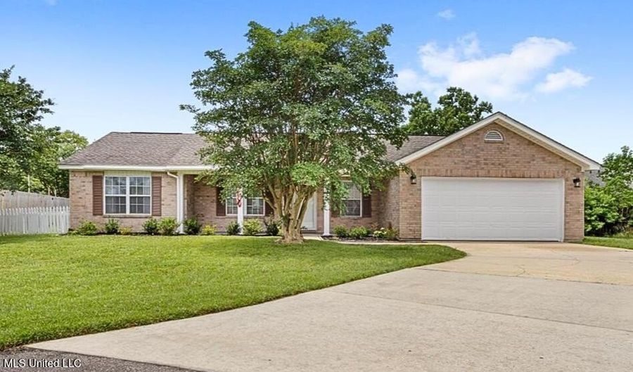 10601 W River Vue, Biloxi, MS 39532 - 3 Beds, 2 Bath
