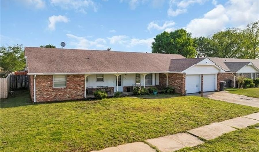 2026 11th Ave NW, Ardmore, OK 73401 - 3 Beds, 2 Bath