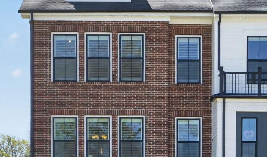 7449 ROCKY CREEK Ter, Annandale, VA 22003 - 4 Beds, 4 Bath