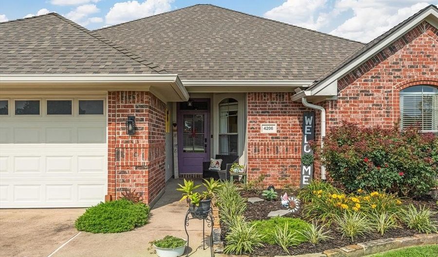 4206 Parkridge Dr, Benton, LA 71006 - 4 Beds, 2 Bath