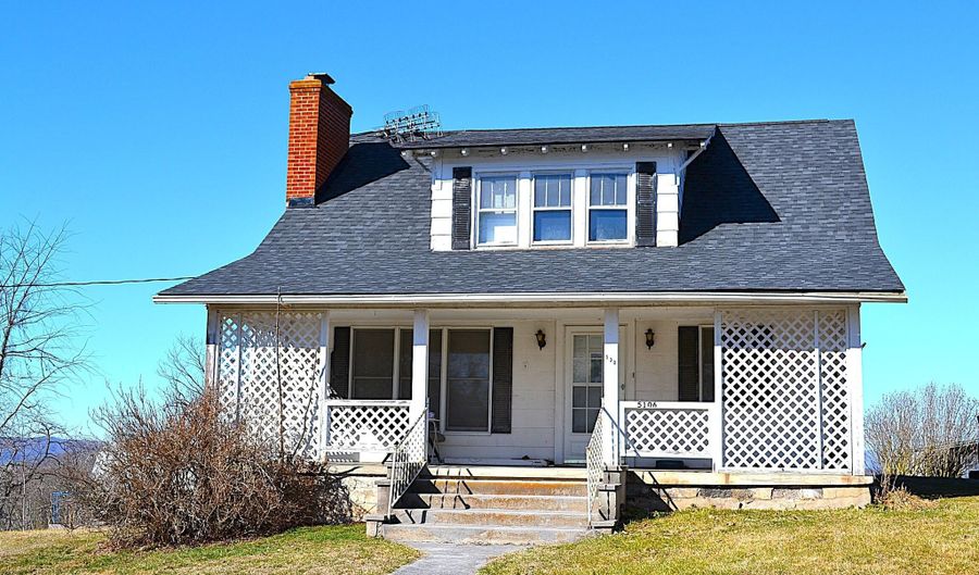 5106 Pine Grove Rd, Ballard, WV 24918 - 3 Beds, 1 Bath