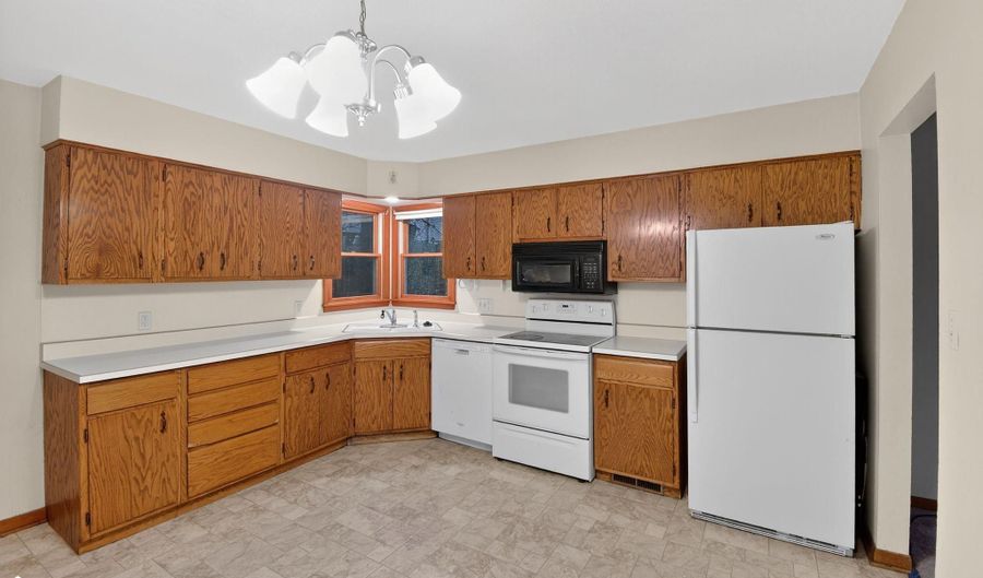 605 E 19Th St, Atlantic, IA 50022 - 3 Beds, 2 Bath