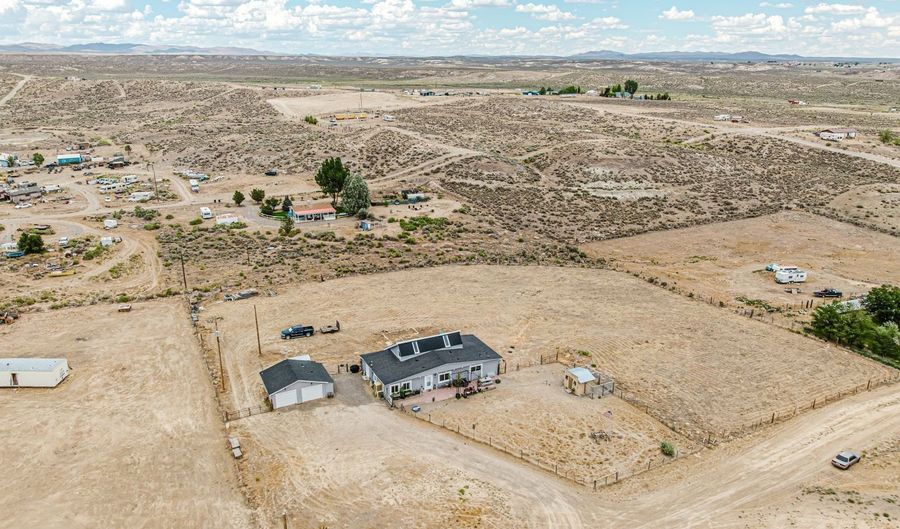 5743 Kale Dr, Elko, NV 89801 - 3 Beds, 2 Bath