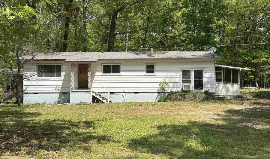 1416 Ivy St, Alexander, AR 72002 - 3 Beds, 1 Bath