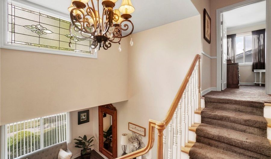 5730 Newcastle Ave, Encino, CA 91316 - 4 Beds, 4 Bath
