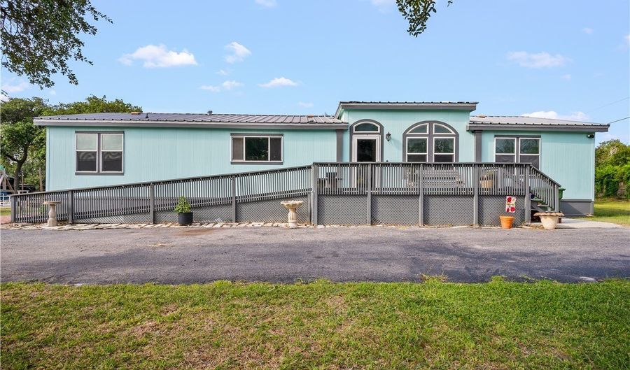 2502 Mundine, Aransas Pass, TX 78336 - 3 Beds, 2 Bath