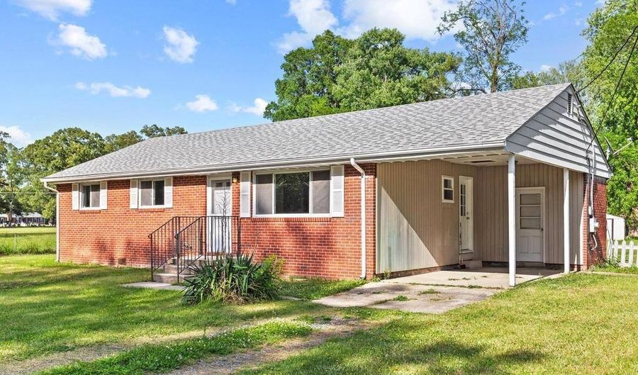 710 Farmington Rd W, Accokeek, MD 20607 - 3 Beds, 2 Bath