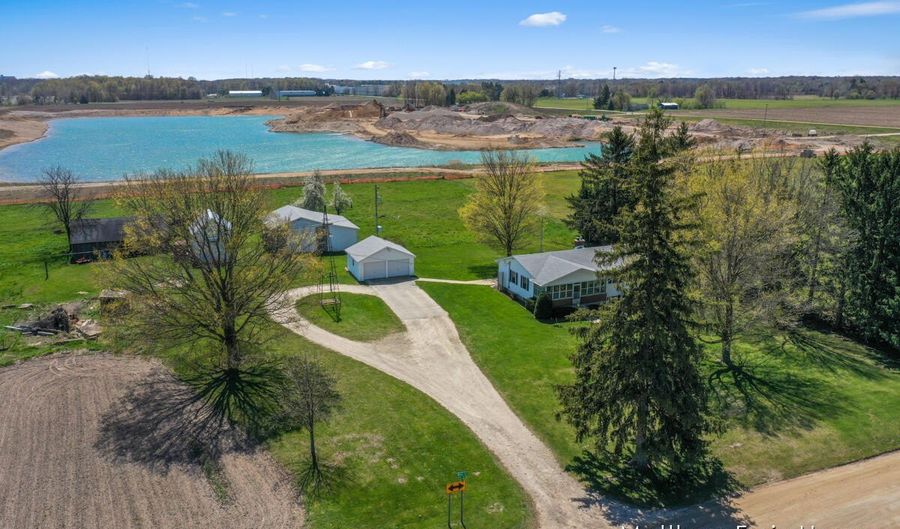 4500 Bliss St, Allendale, MI 49401 - 4 Beds, 2 Bath