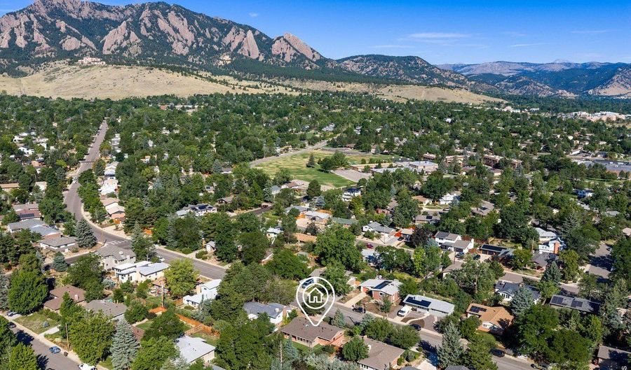 3930 Darley Ave, Boulder, CO 80305 - 5 Beds, 2 Bath