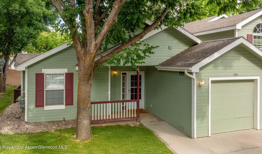 180 Orchard Dr, Glenwood Springs, CO 81601 - 2 Beds, 2 Bath