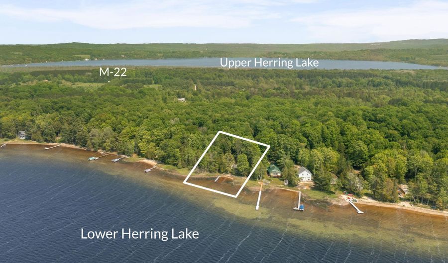 5002 Herring Grove Rd, Arcadia, MI 49613 - 2 Beds, 1 Bath