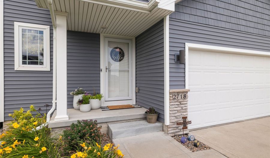 2718 NW 23rd St, Ankeny, IA 50023 - 4 Beds, 4 Bath