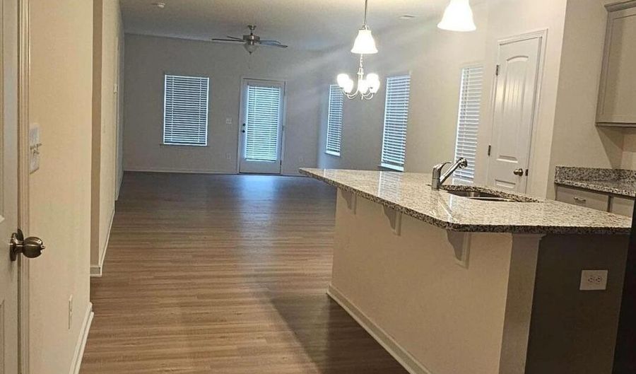 188 Graham, Adairsville, GA 30103 - 3 Beds, 2 Bath