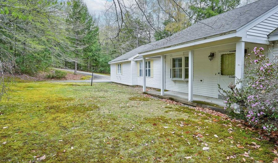 321 Rolling Ridge Rd, Bartlett, NH 03812 - 2 Beds, 2 Bath