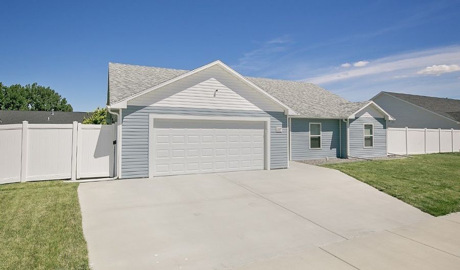 1337 Watson Peak Rd, Billings, MT 59105 - 3 Beds, 2 Bath