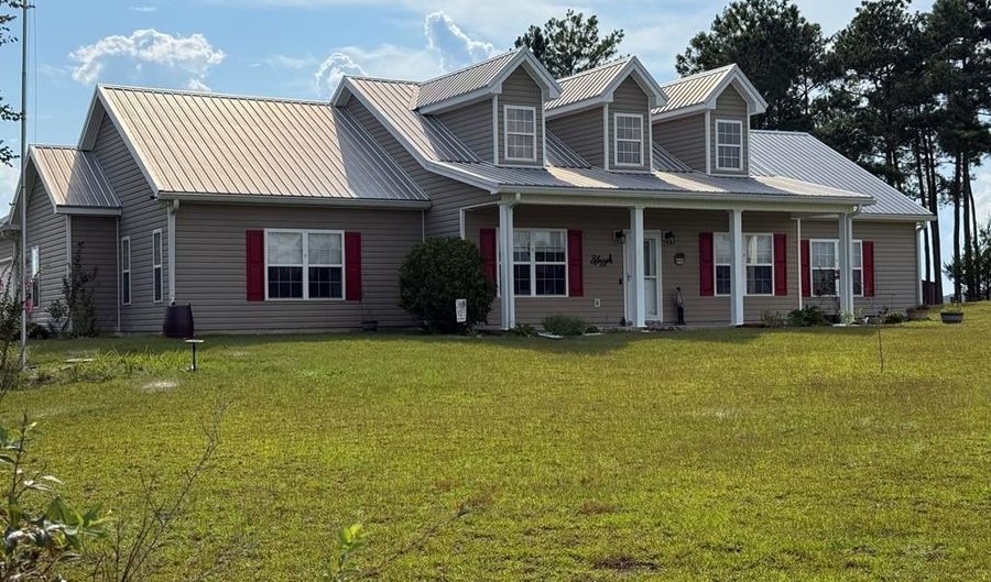 6128 County Road 37, Abbeville, AL 36310 - 4 Beds, 3 Bath