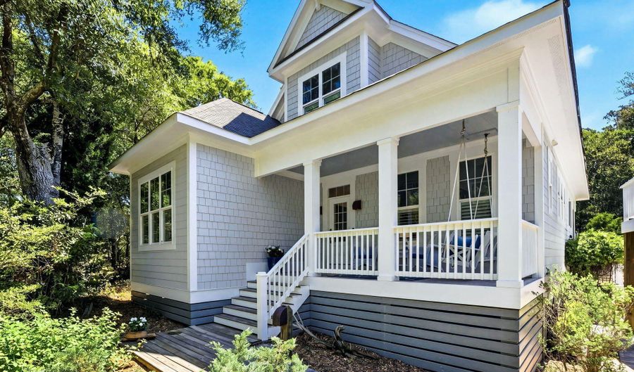 18 Three Flipper Trl, Bald Head Island, NC 28461 - 4 Beds, 5 Bath