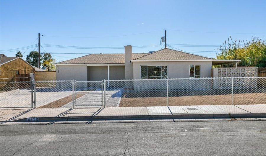 4213 Evergreen Pl, Las Vegas, NV 89107 - 4 Beds, 2 Bath