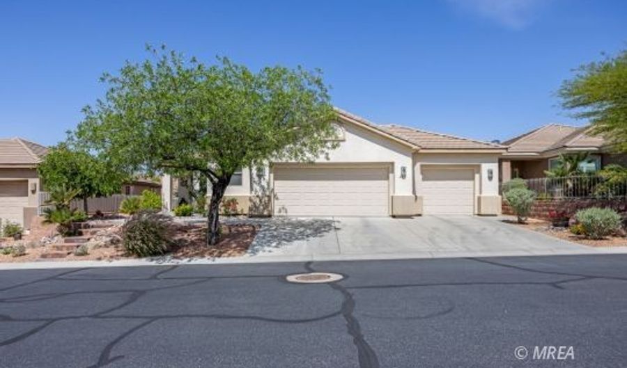 487 Highland View Ct, Mesquite, NV 89027 - 3 Beds, 3 Bath